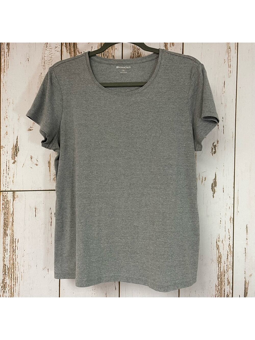 Northcrest, Basic Grey T-Shirt. Size XL. Excellent condition!